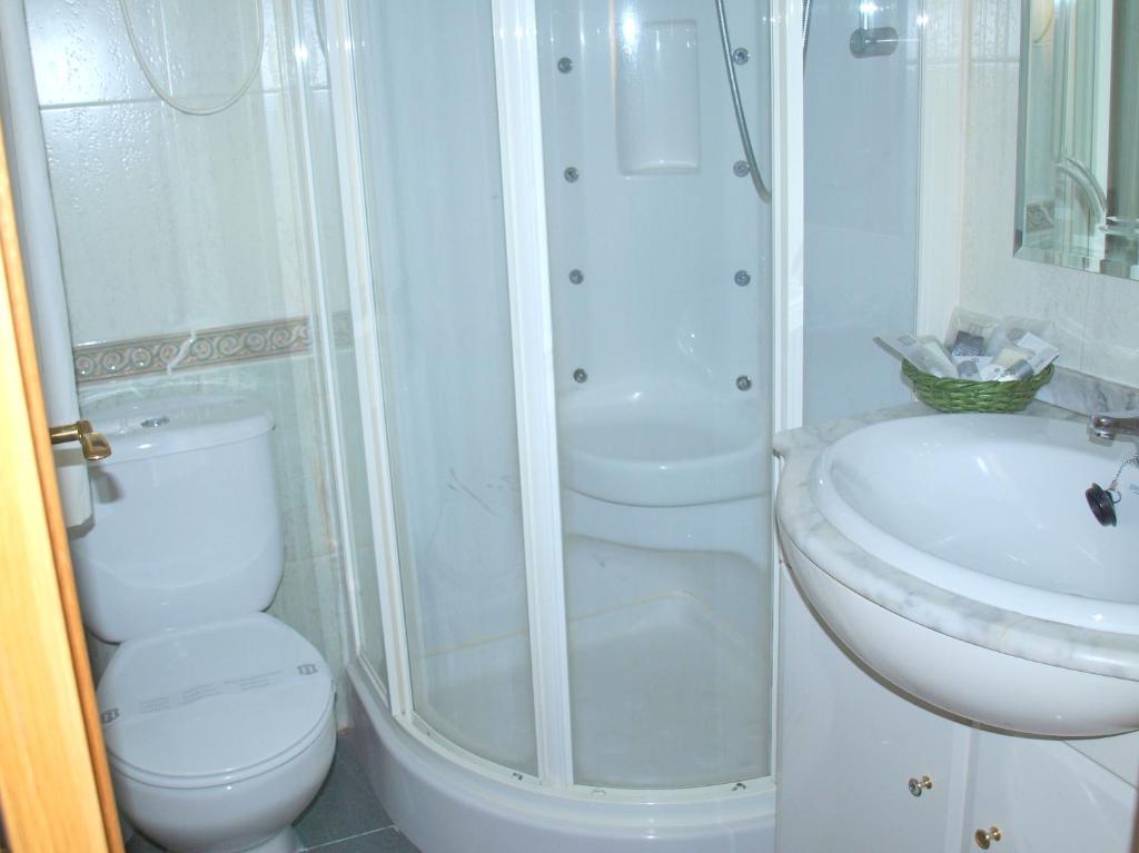 Hostal El Parque San Martín de la Vega Exteriér fotografie