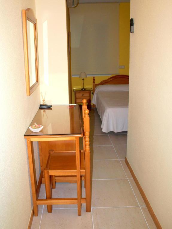 Hostal El Parque San Martín de la Vega Exteriér fotografie