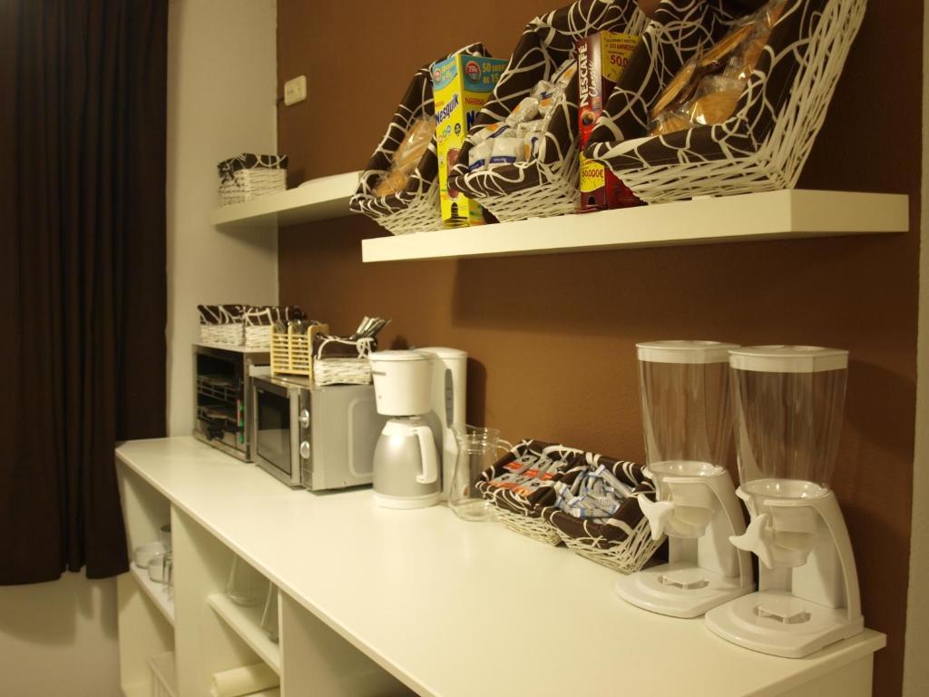 Hostal El Parque San Martín de la Vega Exteriér fotografie