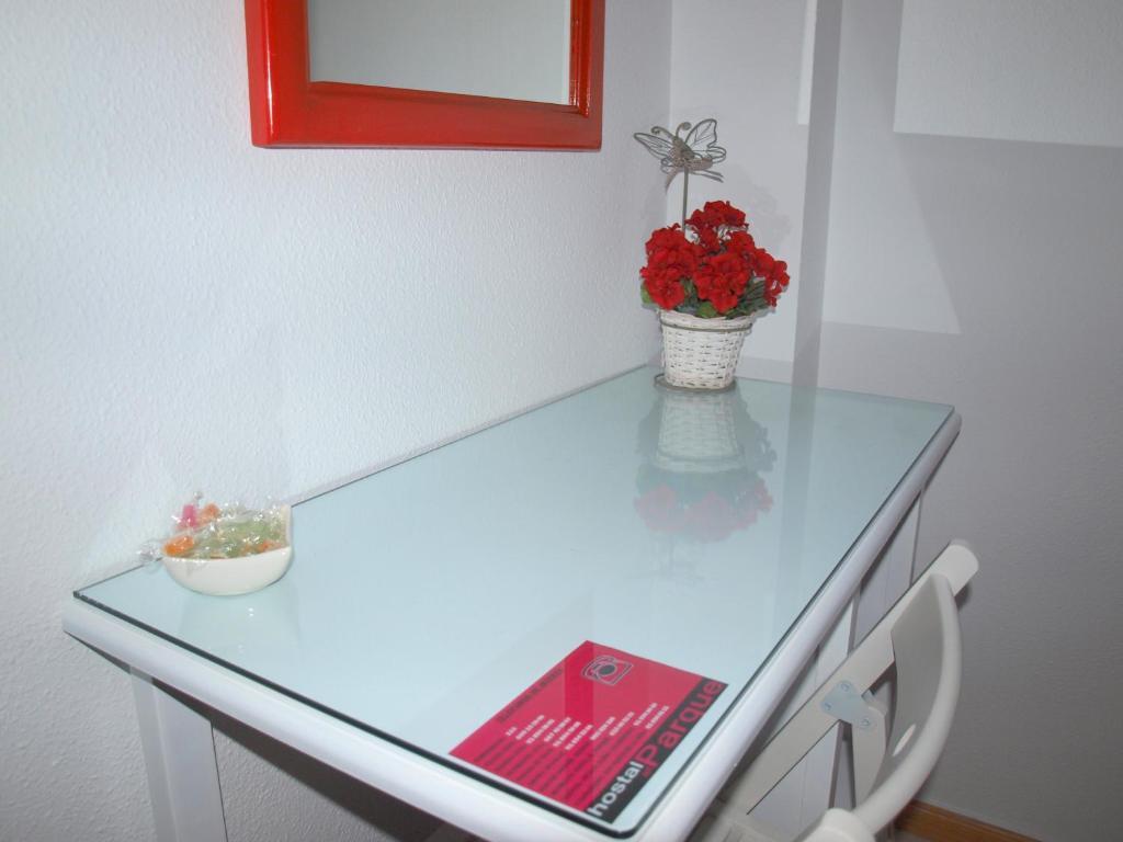 Hostal El Parque San Martín de la Vega Pokoj fotografie
